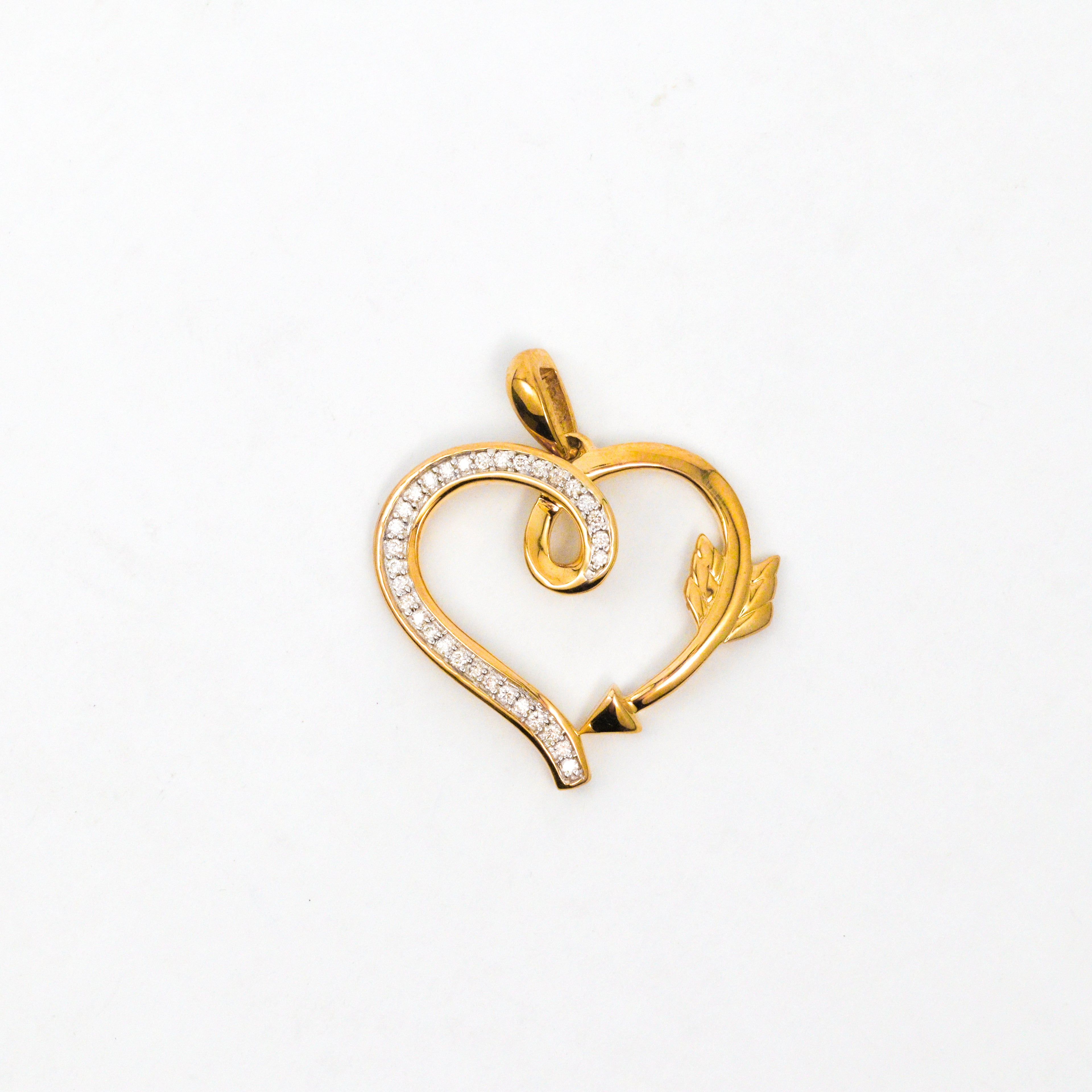 Leon Baker - 9kyg Diamond Heart Pendant