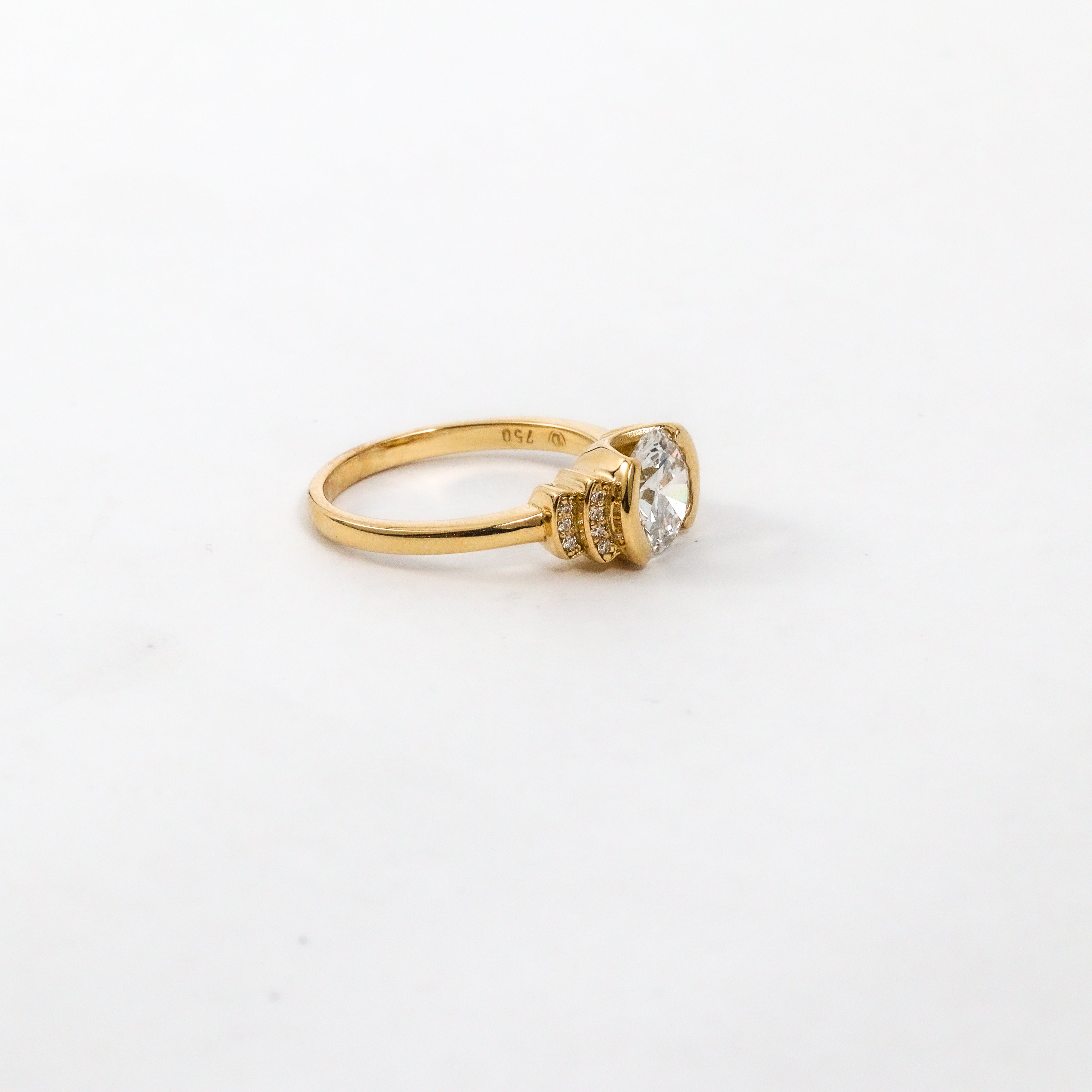 Leon Baker - 9kyg 2ct Lab Diamond Ring