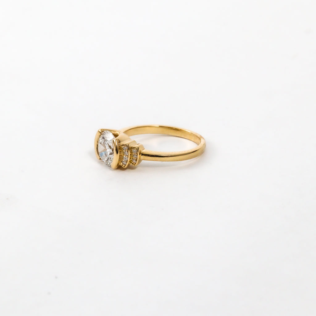 Leon Baker - 9kyg 2ct Lab Diamond Ring