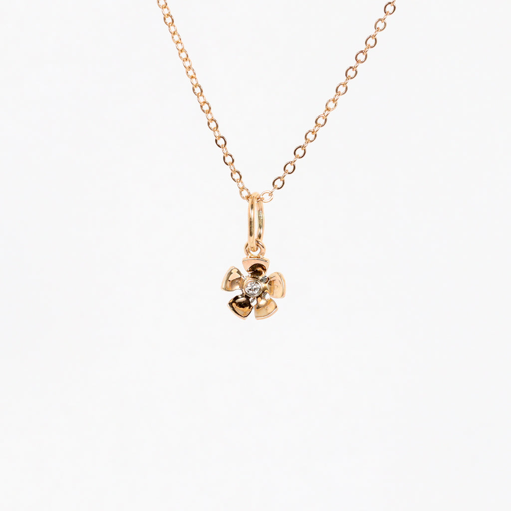 Leon Baker - 9kyg Large Geraldton Wax Pendant