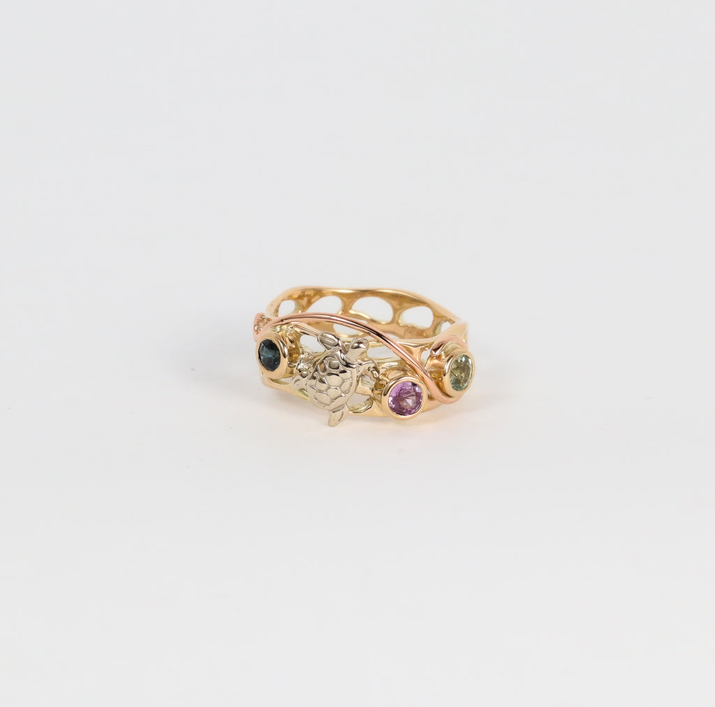 Coral Bay Jewels - Two-tone Sapphire & Turtle Gold Ring