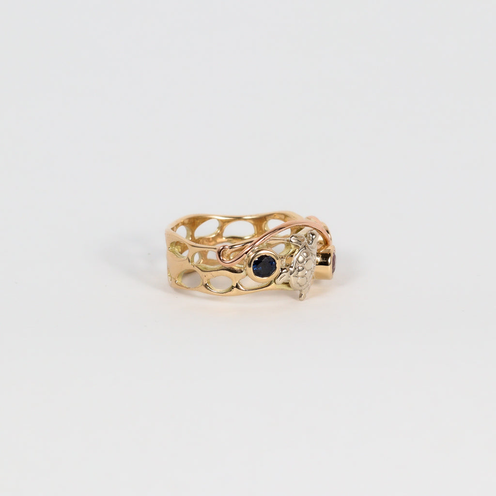 Coral Bay Jewels - Two-tone Sapphire & Turtle Gold Ring