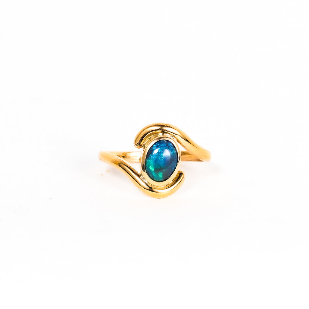 Leon Baker - Handmade 9kyg Solid Opal Ring