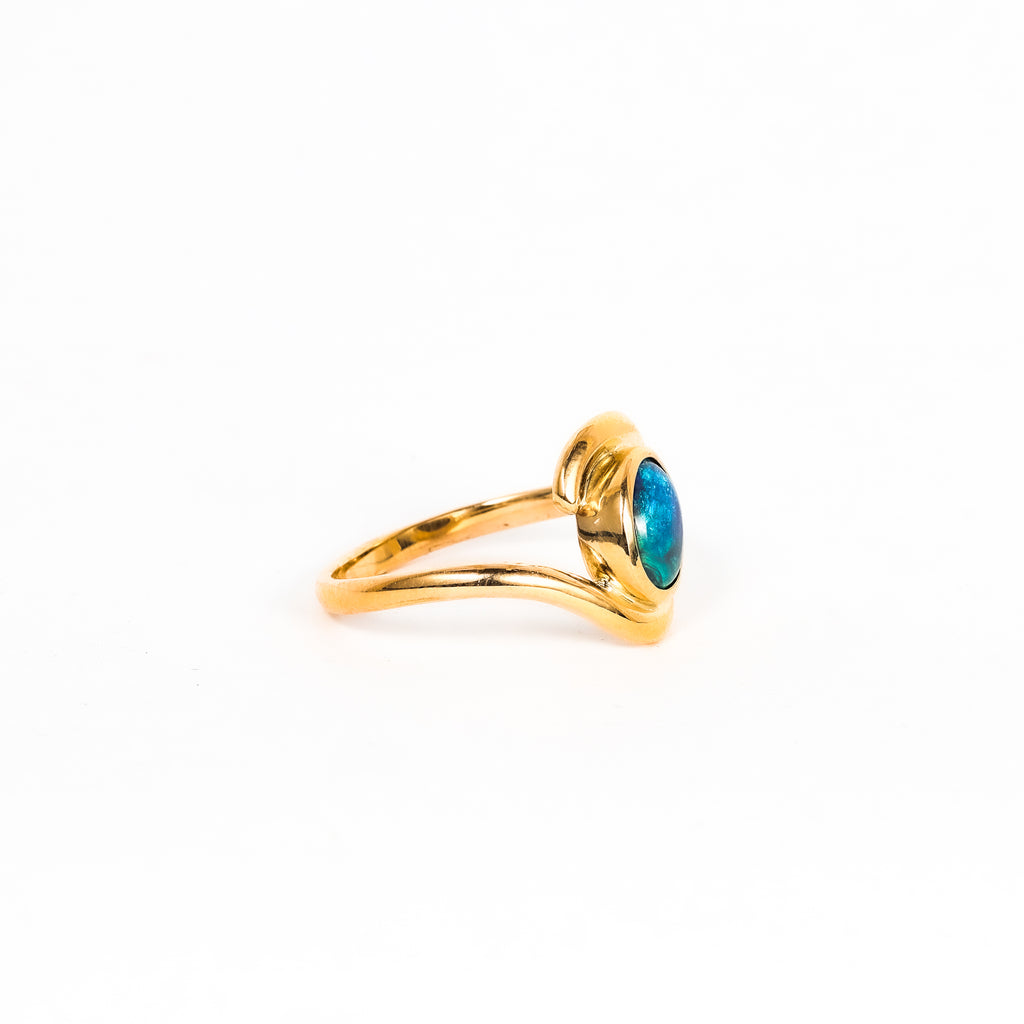 Leon Baker - Handmade 9kyg Solid Opal Ring