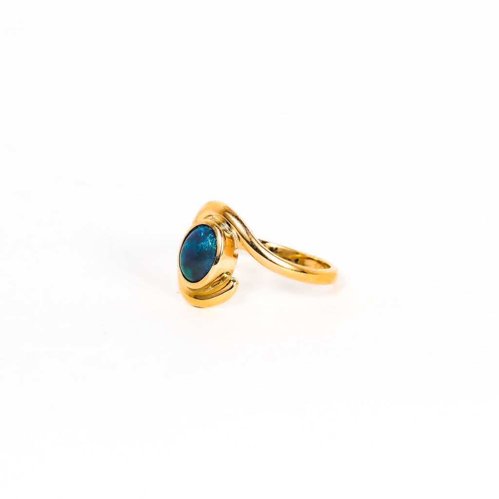 Leon Baker - Handmade 9kyg Solid Opal Ring