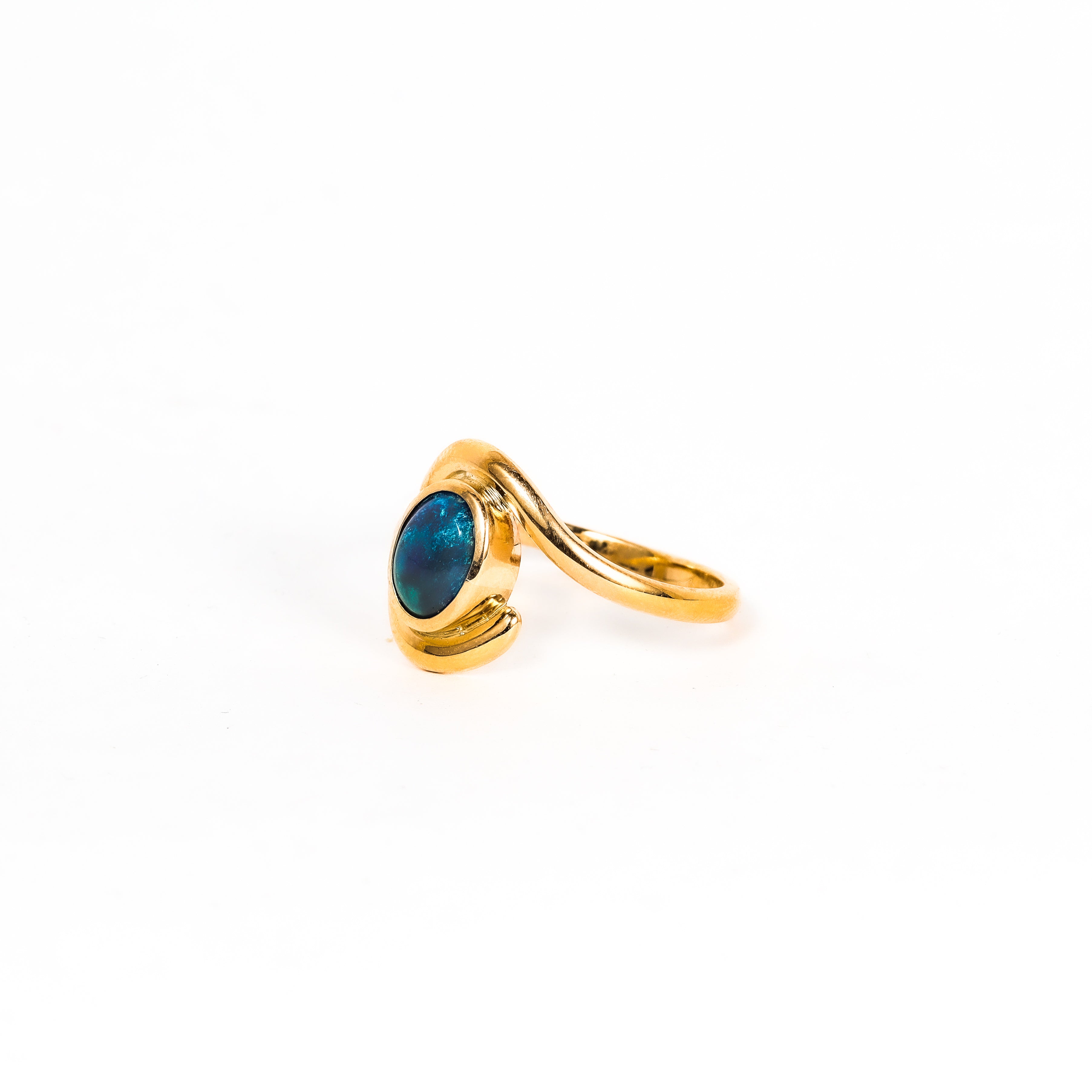 Leon Baker - Handmade 9kyg Solid Opal Ring