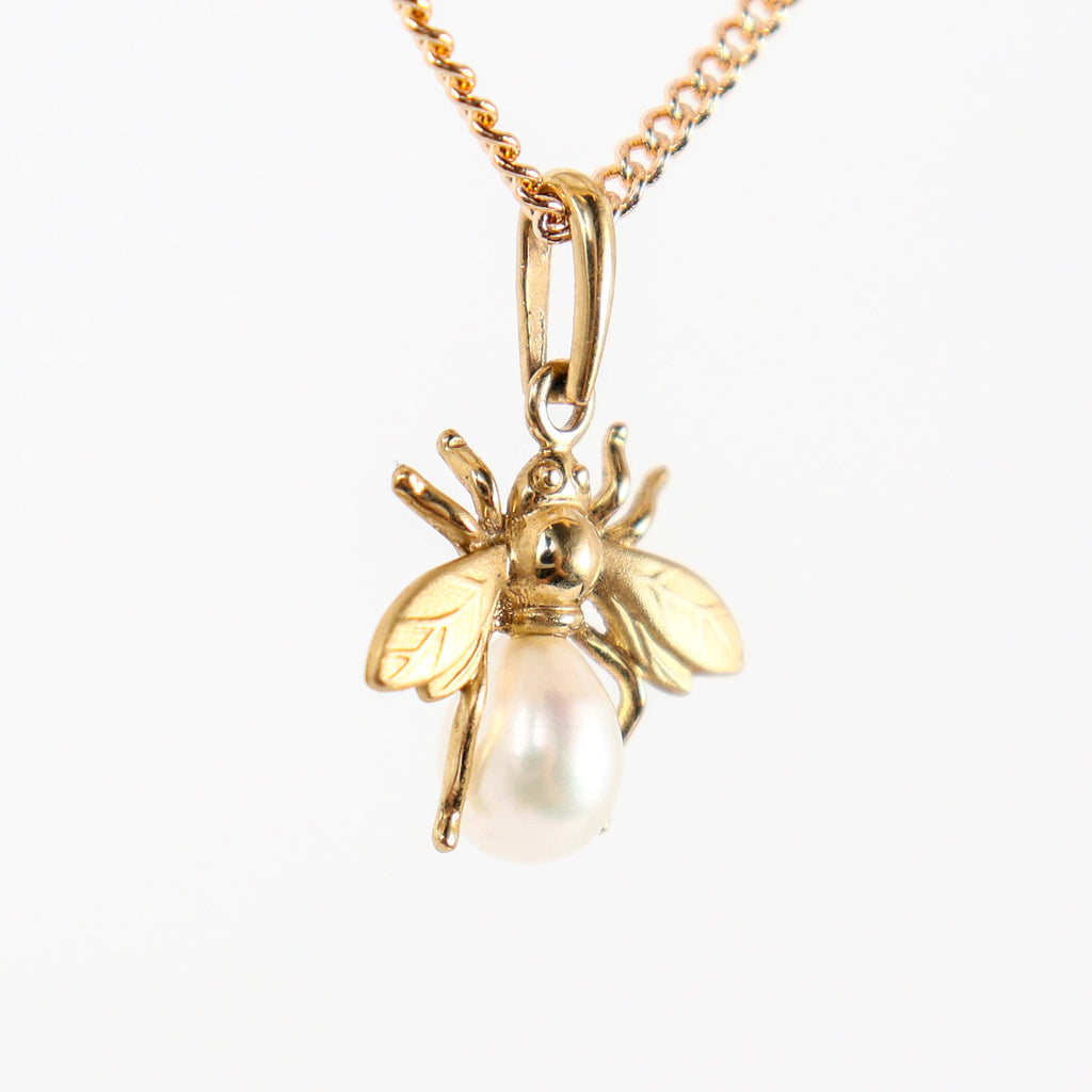 Leon Baker - 9kyg Firefly Pendant with Freshwater Drop Pearl