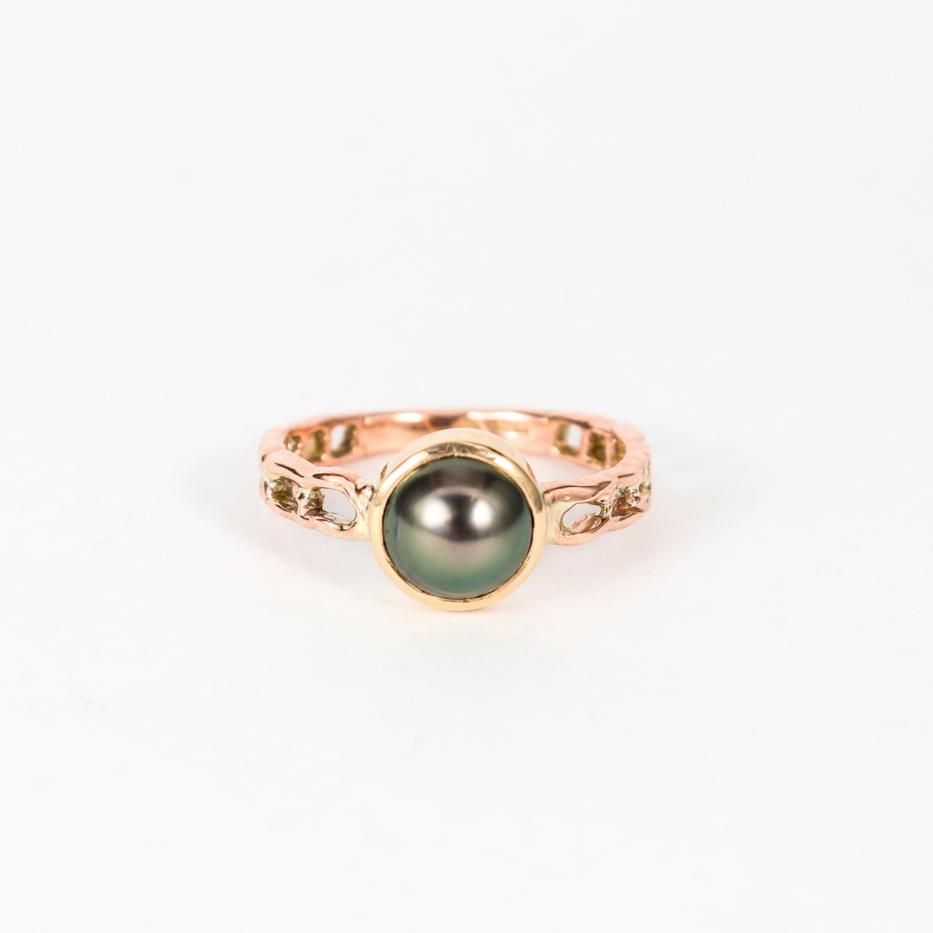 Coral Bay Jewels -  Handmade Two-tone 9kyg/9krg Abrolhos Pearl Ring