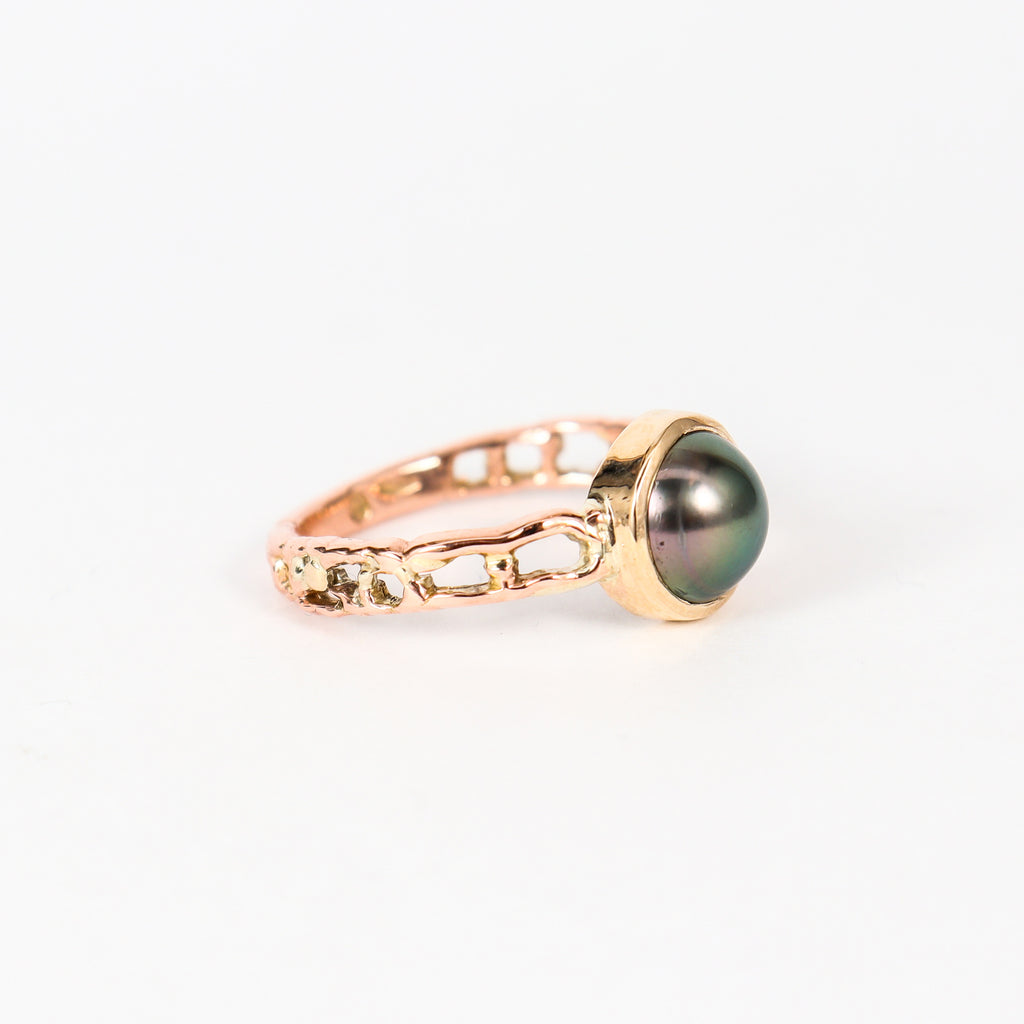 Coral Bay Jewels -  Handmade Two-tone 9kyg/9krg Abrolhos Pearl Ring