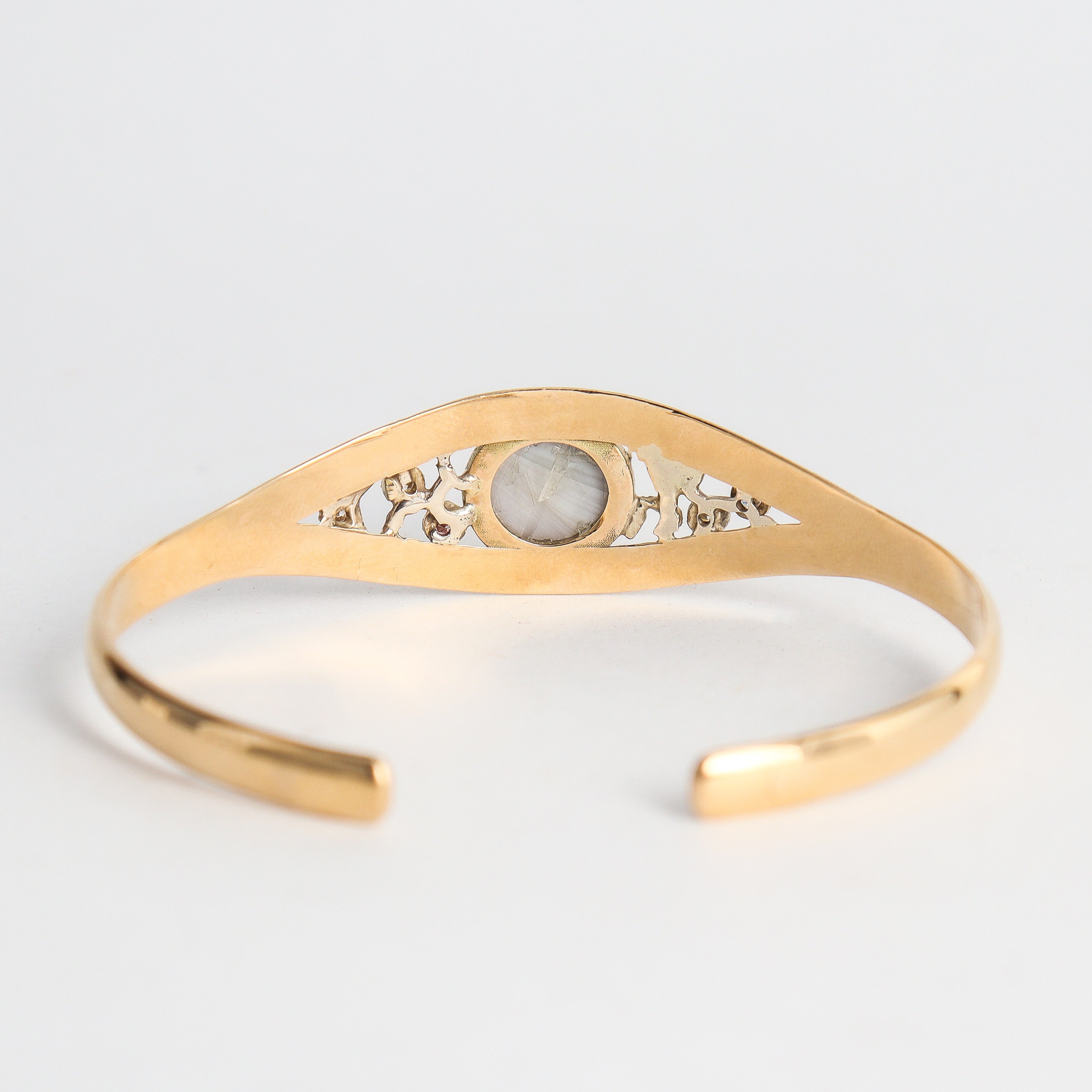 Coral Bay Jewels - Abrolhos Pearl & Diamond Cuff Bangle