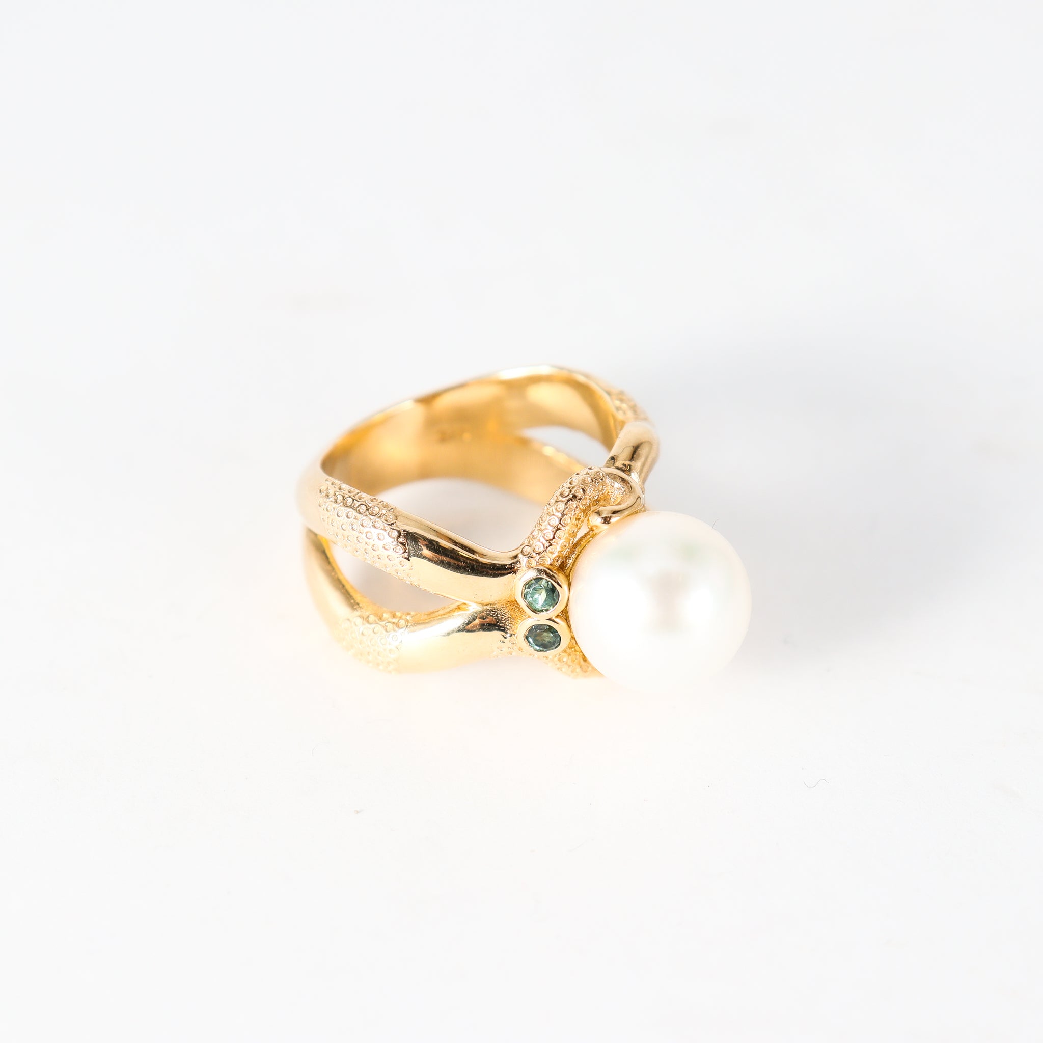 Coral Bay Jewels - Octopus Ring with Broome Pearl & Tourmaline